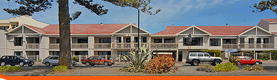 Edgewater Motor Lodge Napier New Zealand view from the Marine Parade Hawkes Bay New Zealand